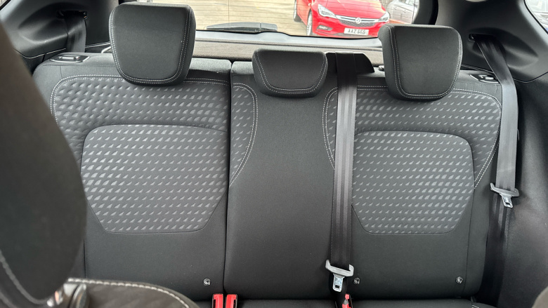 Ford Fiesta 1.1 Zetec 3dr Petrol Hatchback